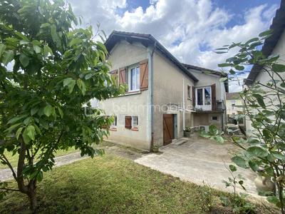 Maison - 110 m² - 5 pièces