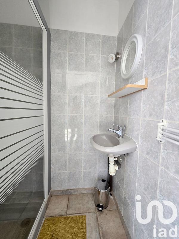 Maison - 228 m² - 9 pièces