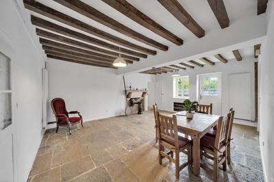 Maison ancienne - 207 m² - 6 pièces