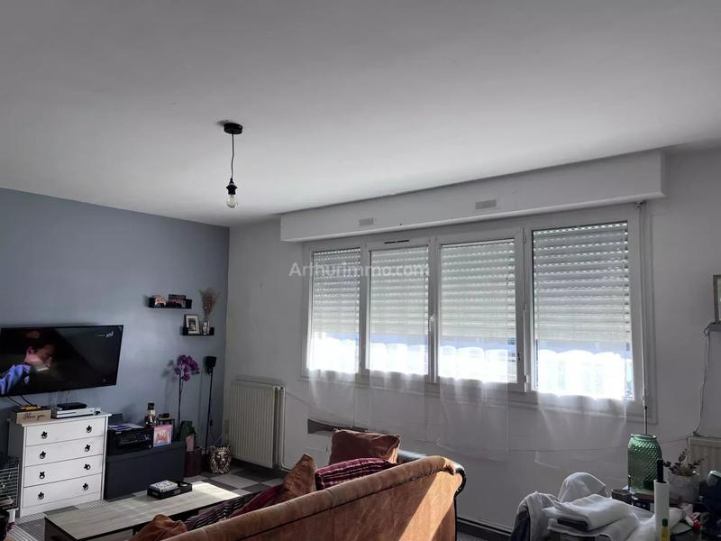 Immeuble - 208 m² - 9 pièces