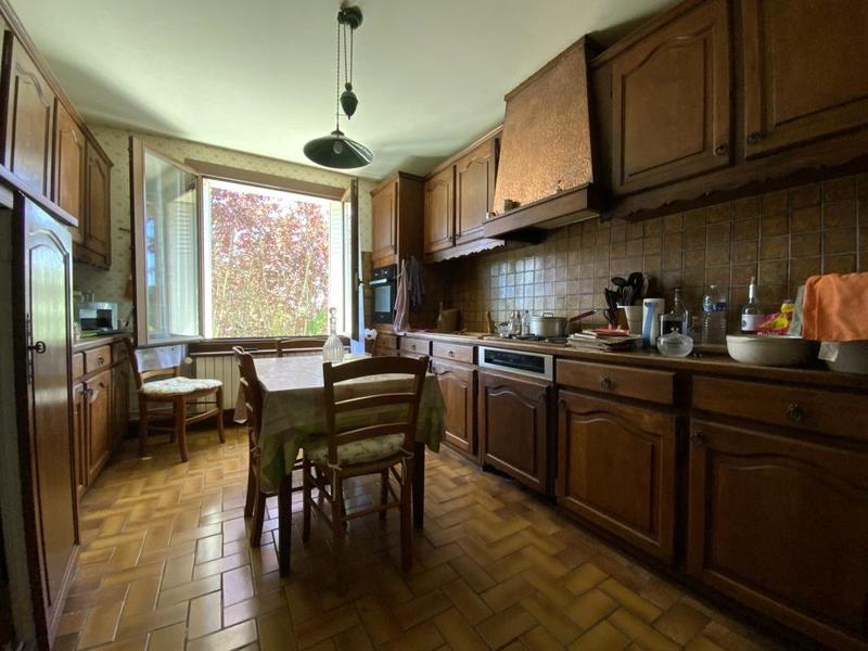 Maison - 165 m² - 8 pièces