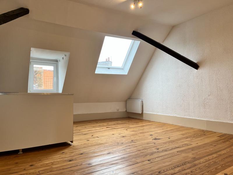 Immeuble - 300 m² - 17 pièces