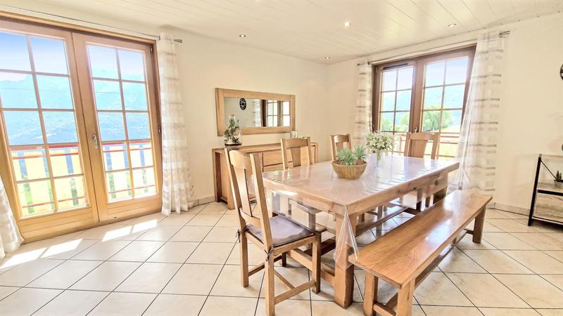 Maison - 262 m² - 6 pièces