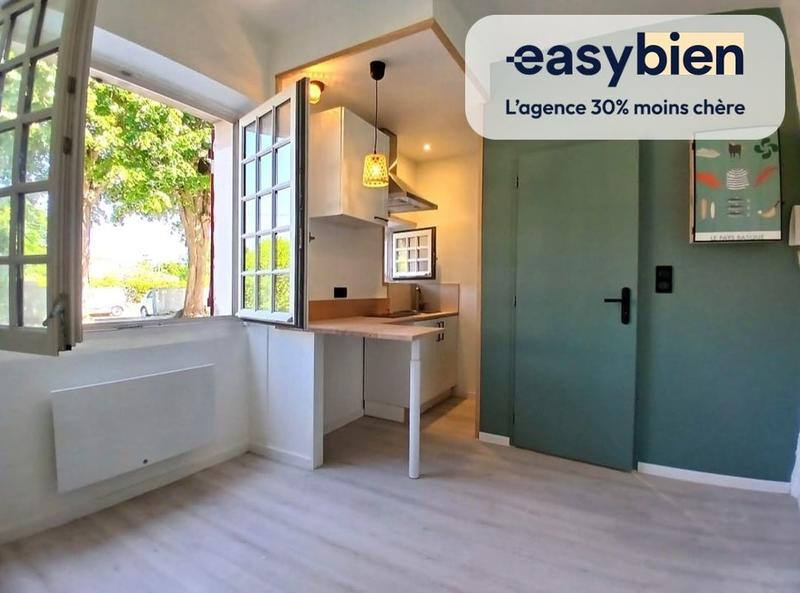 Studio - 14 m² - 1 pièce