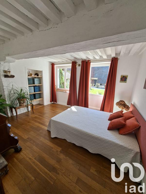 Maison - 240 m² - 9 pièces