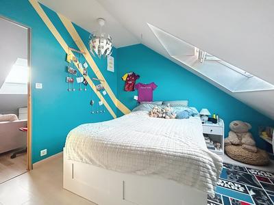 Maison - 266 m² - 11 pièces