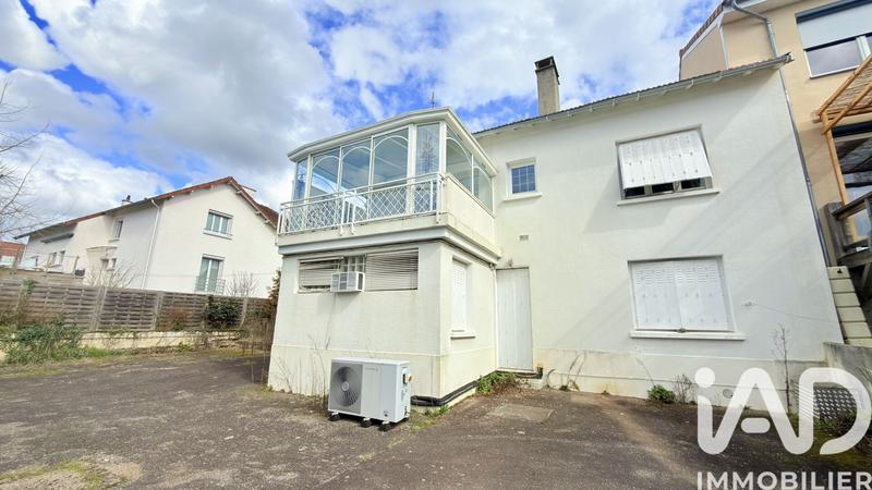 Maison - 150 m² - 4 pièces