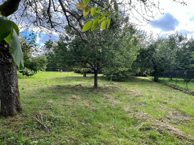Terrain constructible - 951 m²