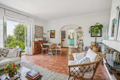 Villa - 168 m² - 6 pièces