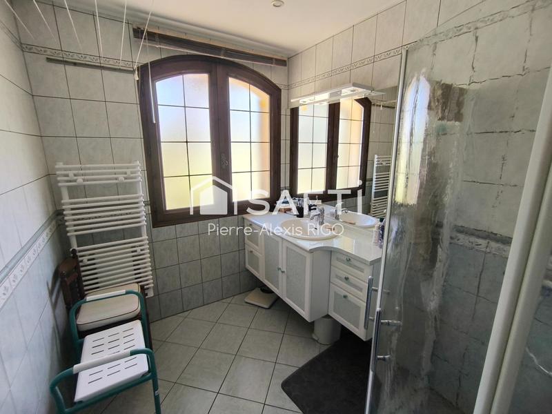 Maison - 145 m² - 6 pièces