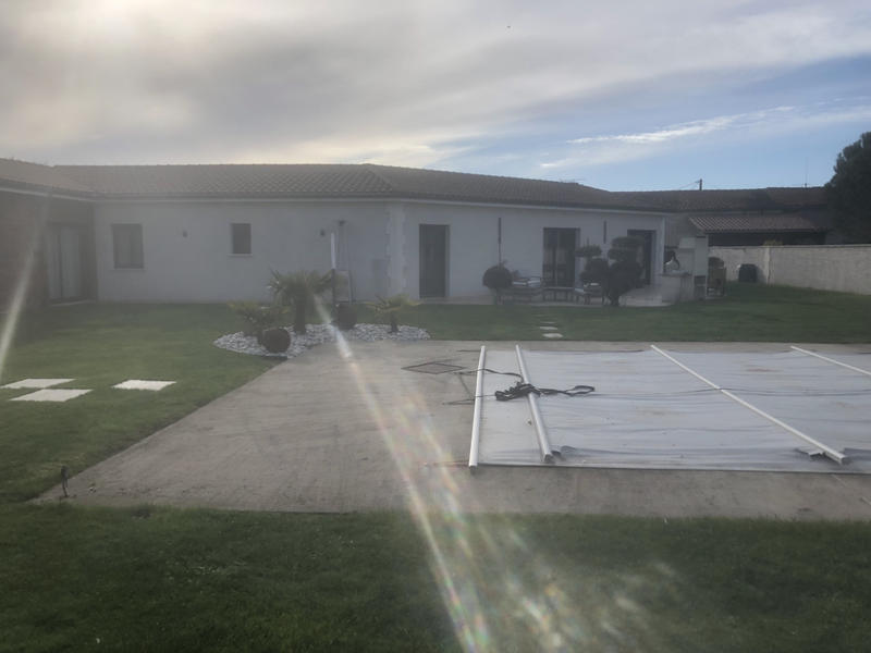 Maison - 90 m² - 3 pièces