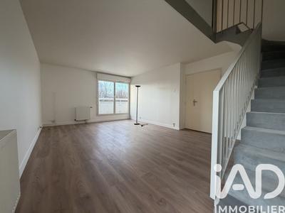 Duplex - 83 m² - 4 pièces