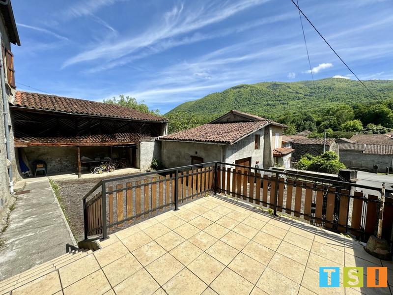 Maison - 145 m² - 6 pièces
