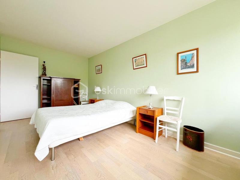 Appartement - 85 m² - 4 pièces