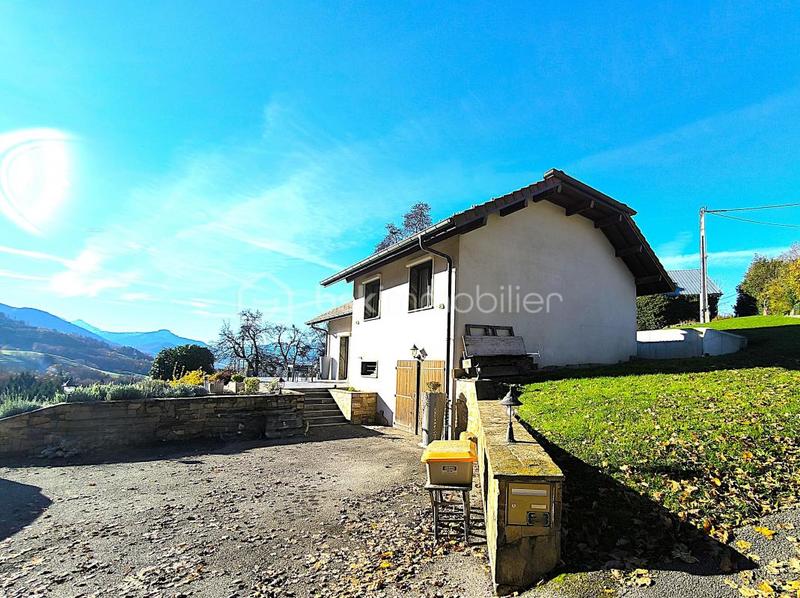 Maison - 158 m² - 5 pièces