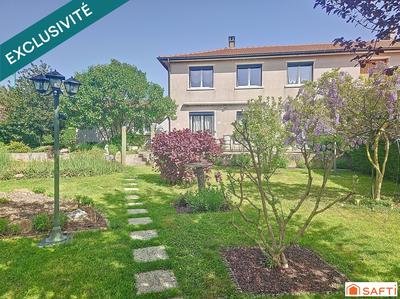 Maison - 136 m² - 7 pièces