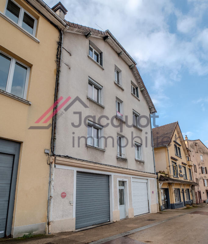 Appartement - 83 m² - 3 pièces