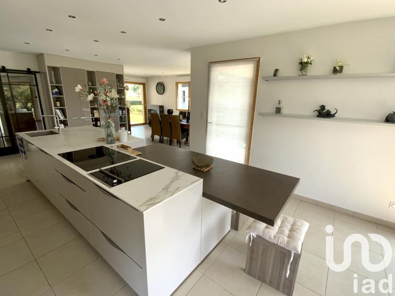 Maison - 162 m² - 6 pièces