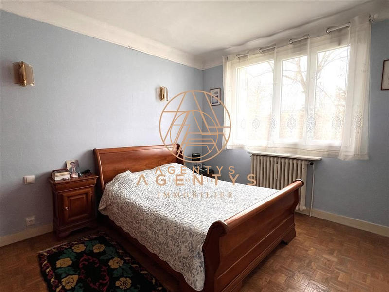 Maison - 173 m² - 7 pièces