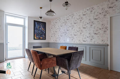 Maison - 155 m² - 9 pièces