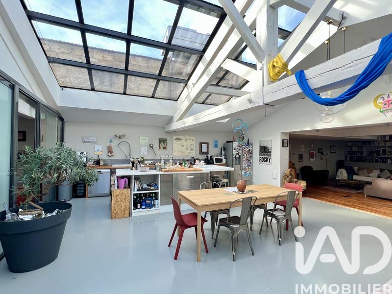 Appartement - 189 m² - 6 pièces