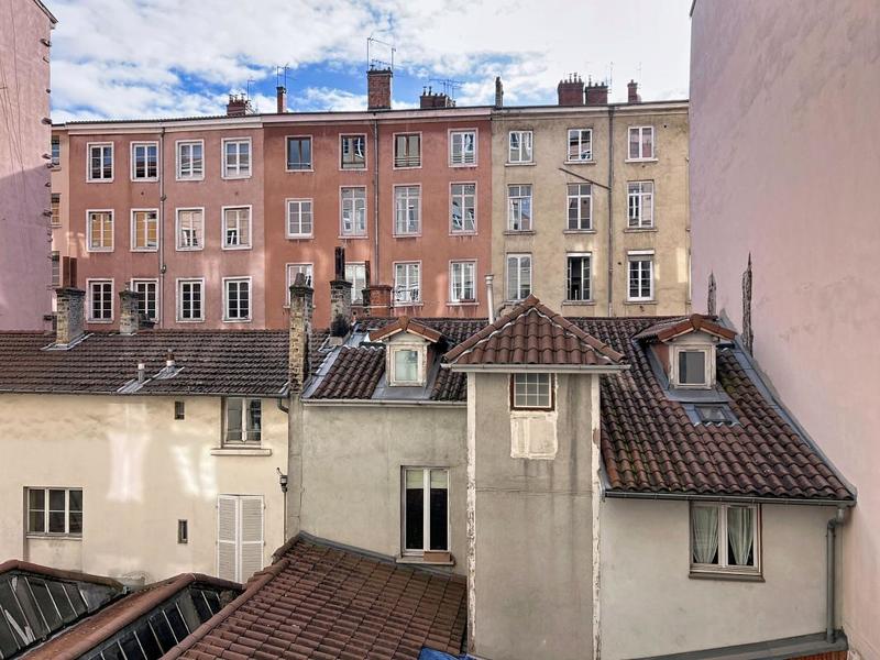 Loft - 80 m² - 3 pièces