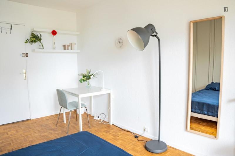 Chambre - 13 m² - 4 pièces