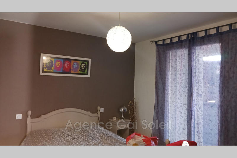 Villa - 120 m² - 4 pièces