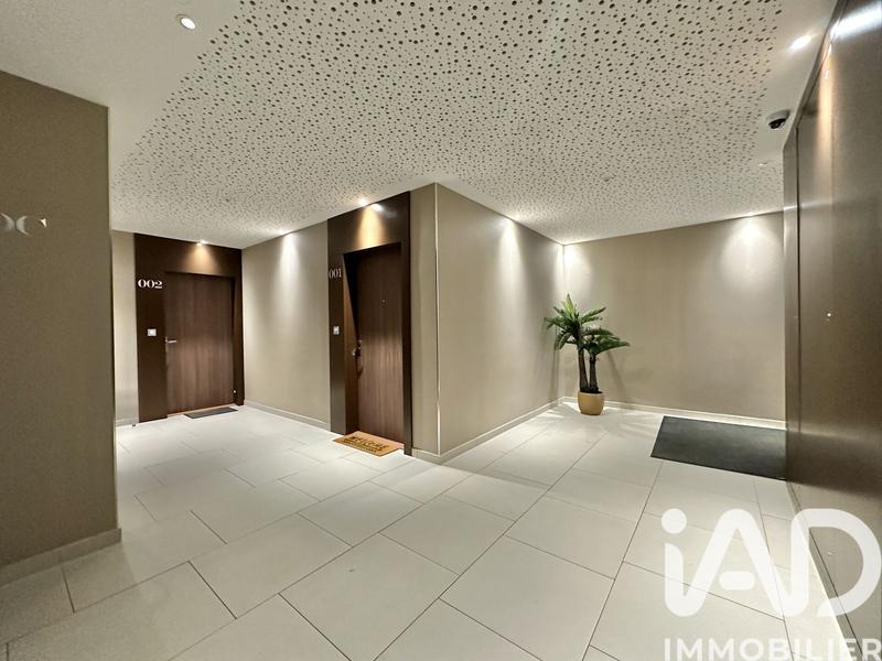 Appartement - 96 m² - 4 pièces