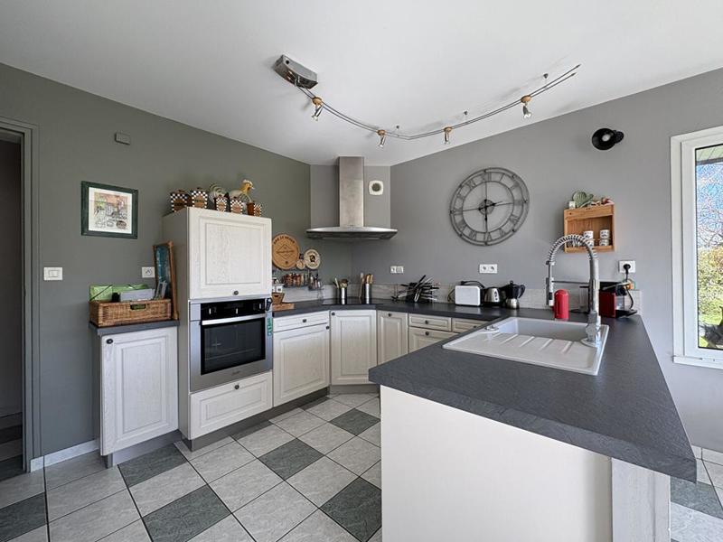 Maison - 175 m² - 7 pièces