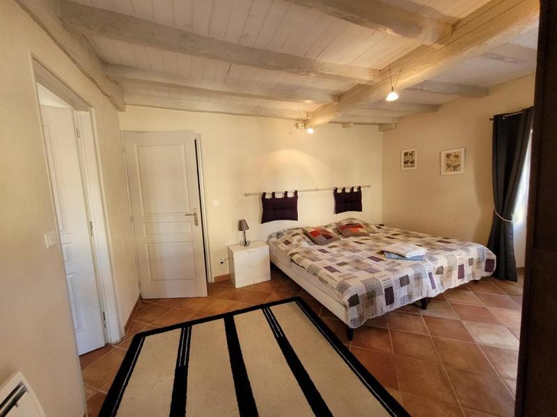 Maison - 334 m² - 20 pièces