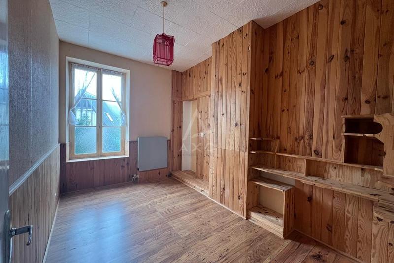 Maison - 153 m² - 7 pièces