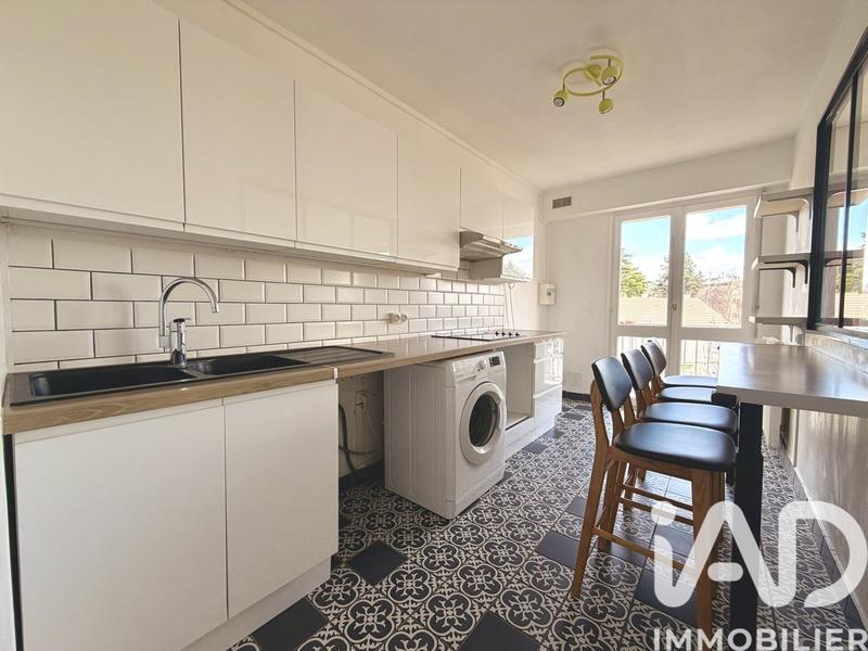 Appartement - 79 m² - 4 pièces