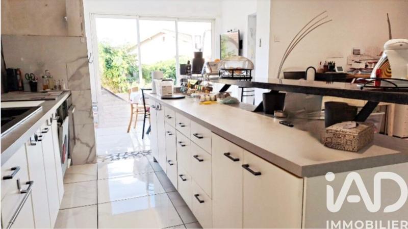 Maison - 167 m² - 6 pièces