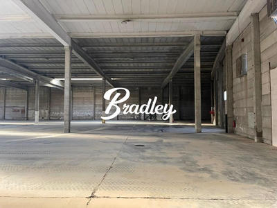 Local d'activités - 13 000 m²