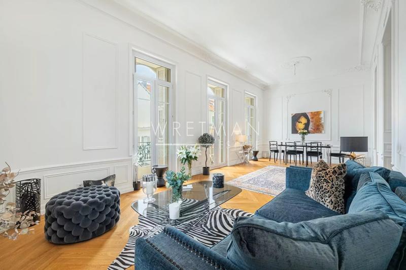 Appartement - 109 m² - 4 pièces