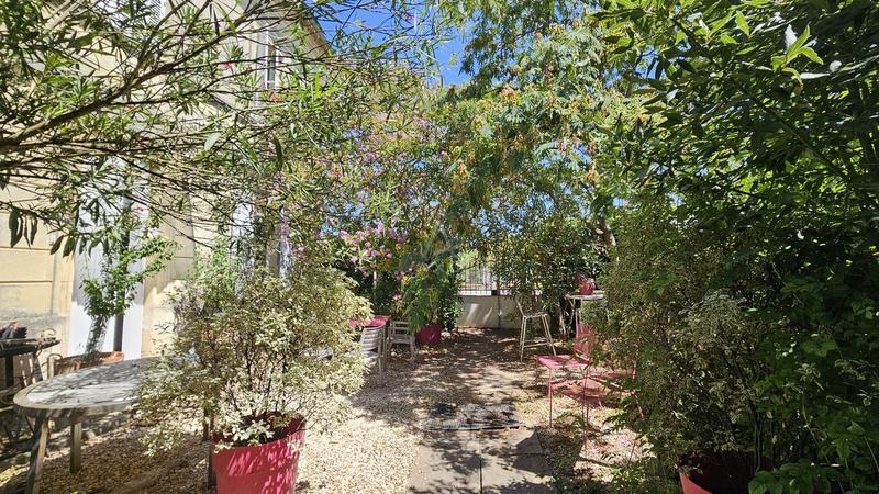 Maison - 530 m² - 15 pièces