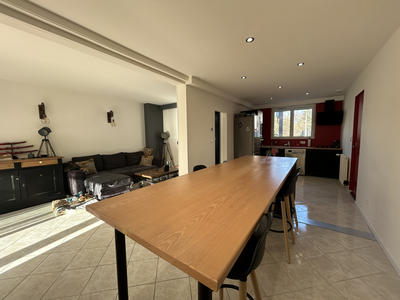 Maison - 73 m² - 5 pièces