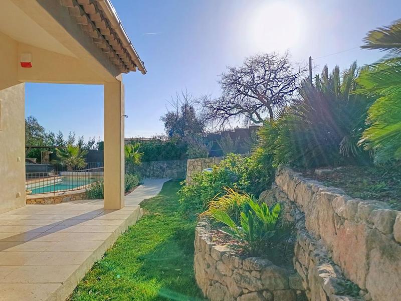 Villa - 138 m² - 4 pièces