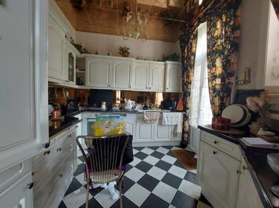 Maison - 121 m² - 6 pièces