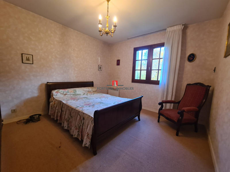 Maison - 93 m² - 4 pièces