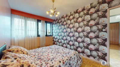 Appartement - 96 m² - 5 pièces