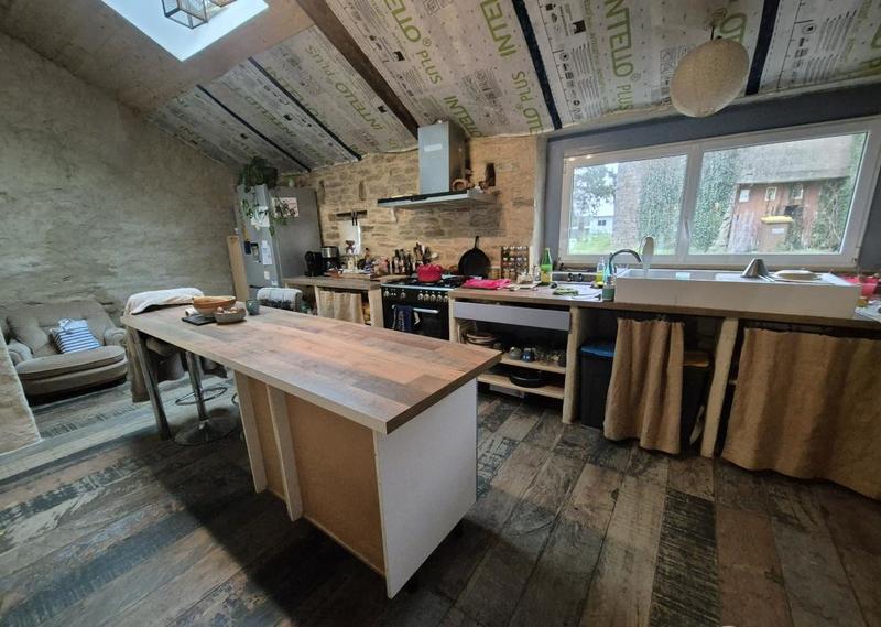 Maison en pierre - 190 m² - 7 pièces