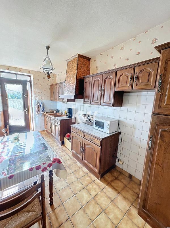 Maison ancienne - 128 m² - 4 pièces