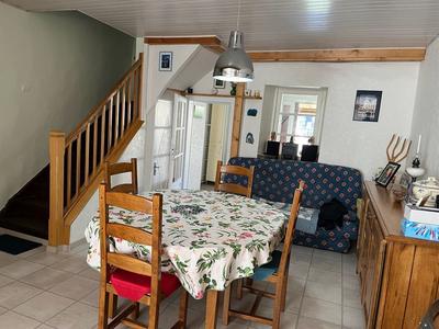 Maison - 83 m² - 3 pièces