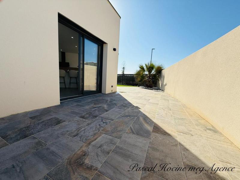 Villa - 99 m² - 4 pièces