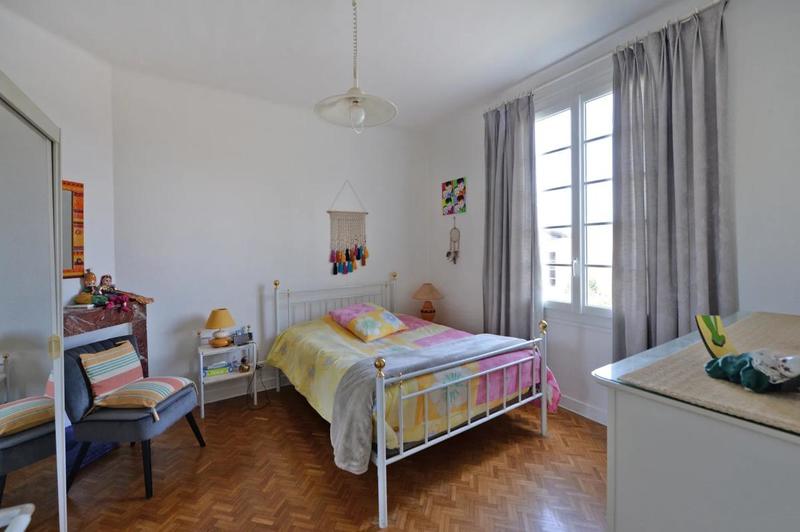 Maison - 172 m² - 8 pièces