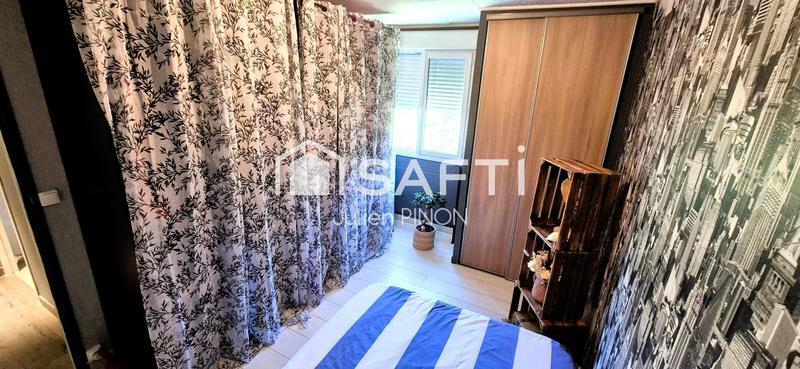 Appartement - 85 m² - 5 pièces