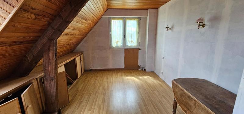 Maison - 127 m² - 7 pièces