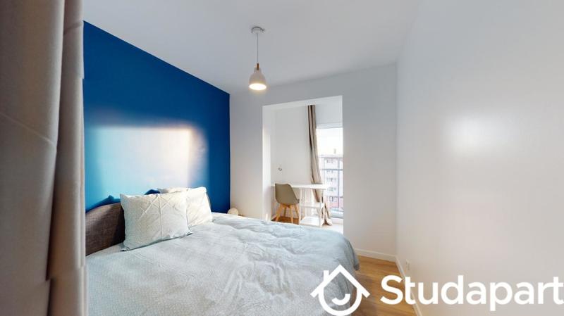 Chambre - 13 m² - 1 pièce